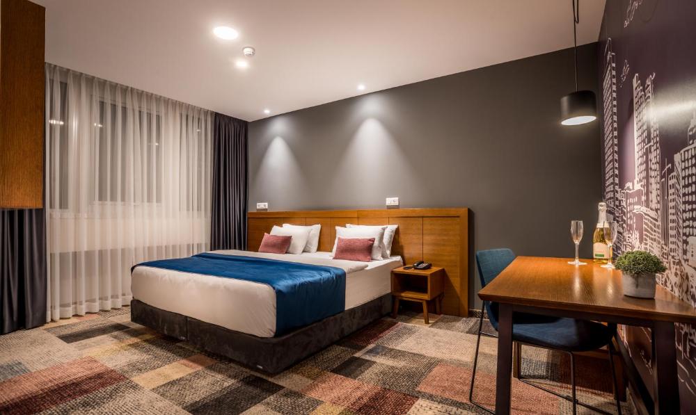 Superior Double Room interior